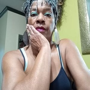 Meet your Posher, Sandra